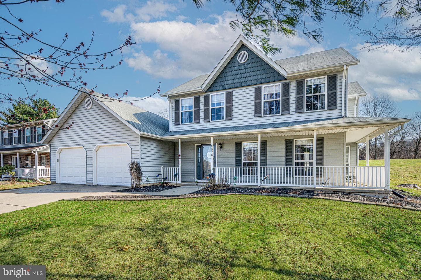 575 Crossbridge Drive photo 1