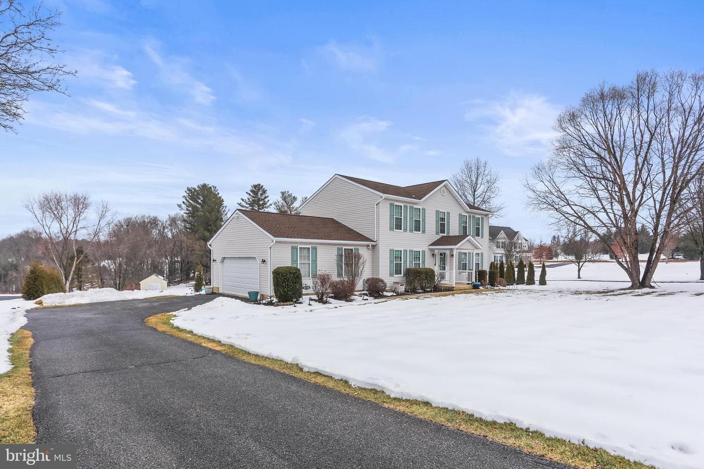 3776 London Bridge Road photo 1