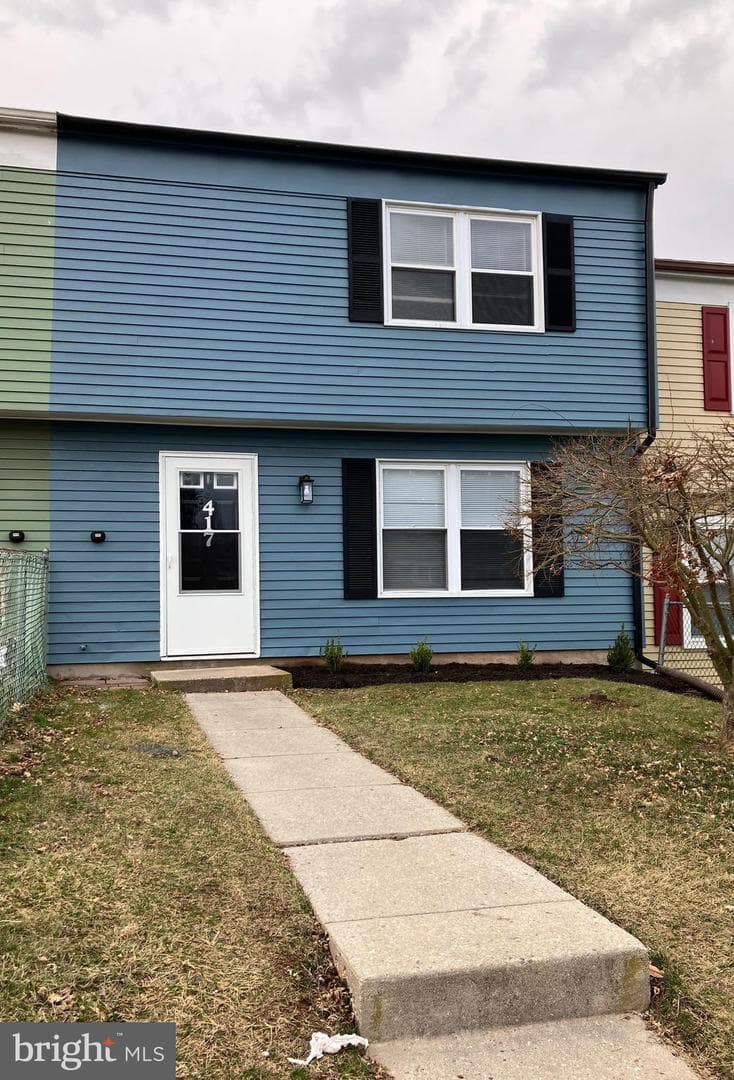 417 Red Tulip Court photo 1