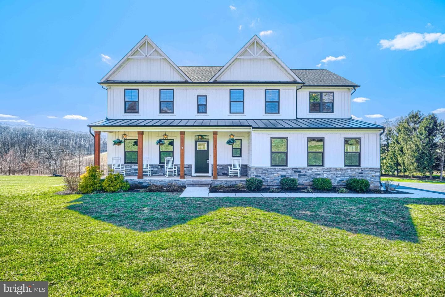2553 Hanover Pike photo 1