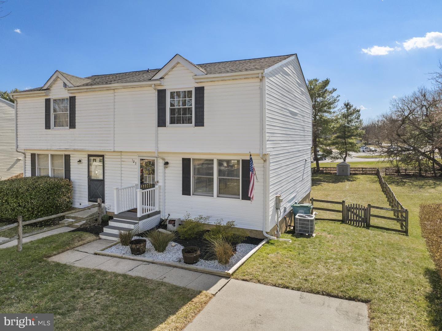 123 Marydell Drive photo 1
