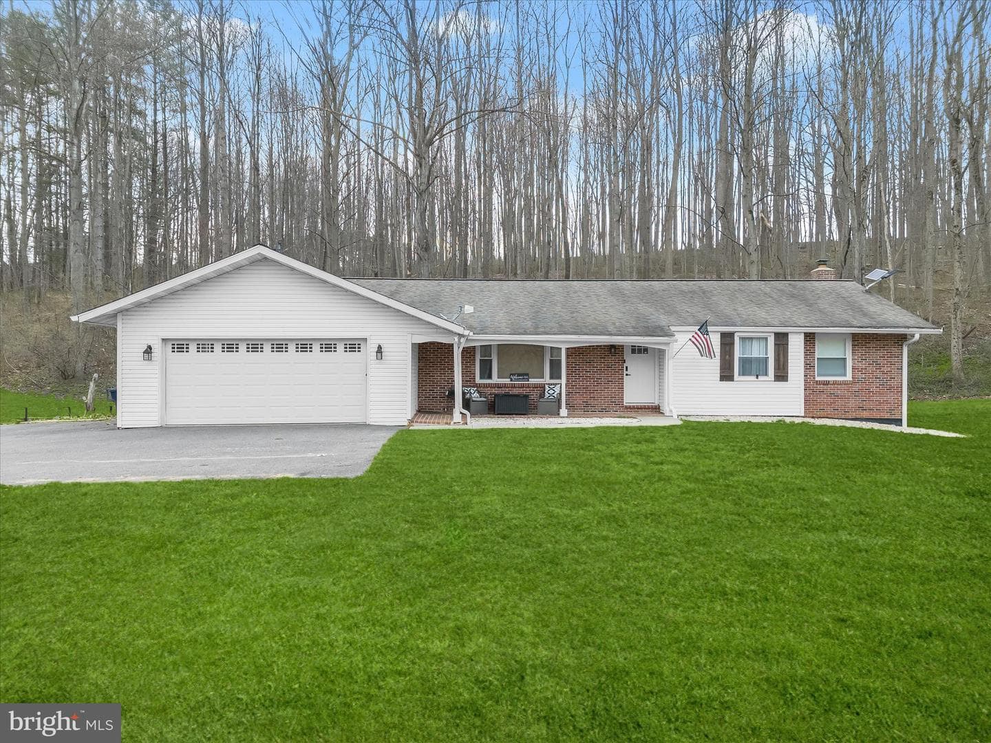 1211 Bloom Road photo 1