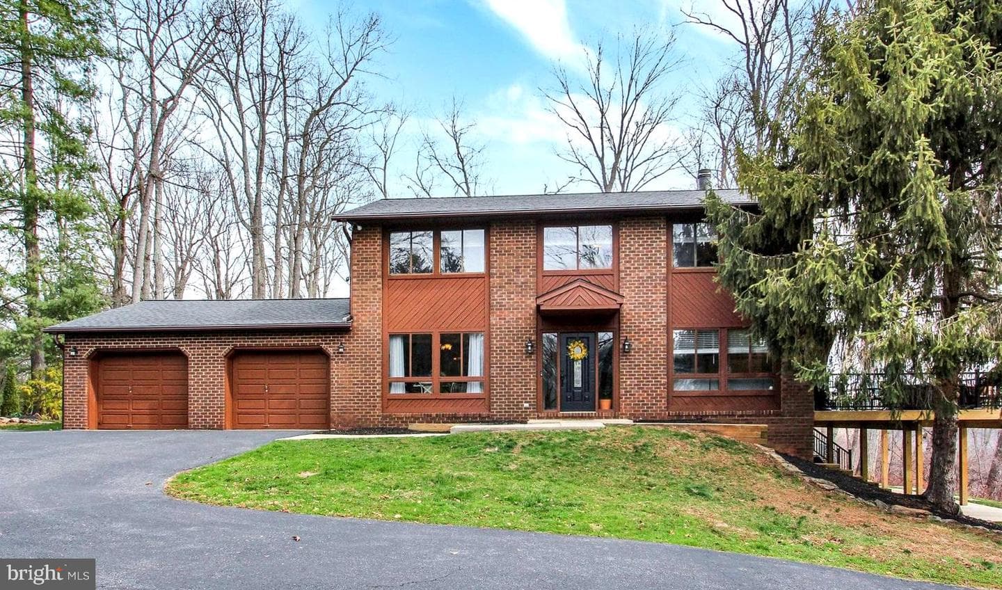 308 Winsome Drive photo 1