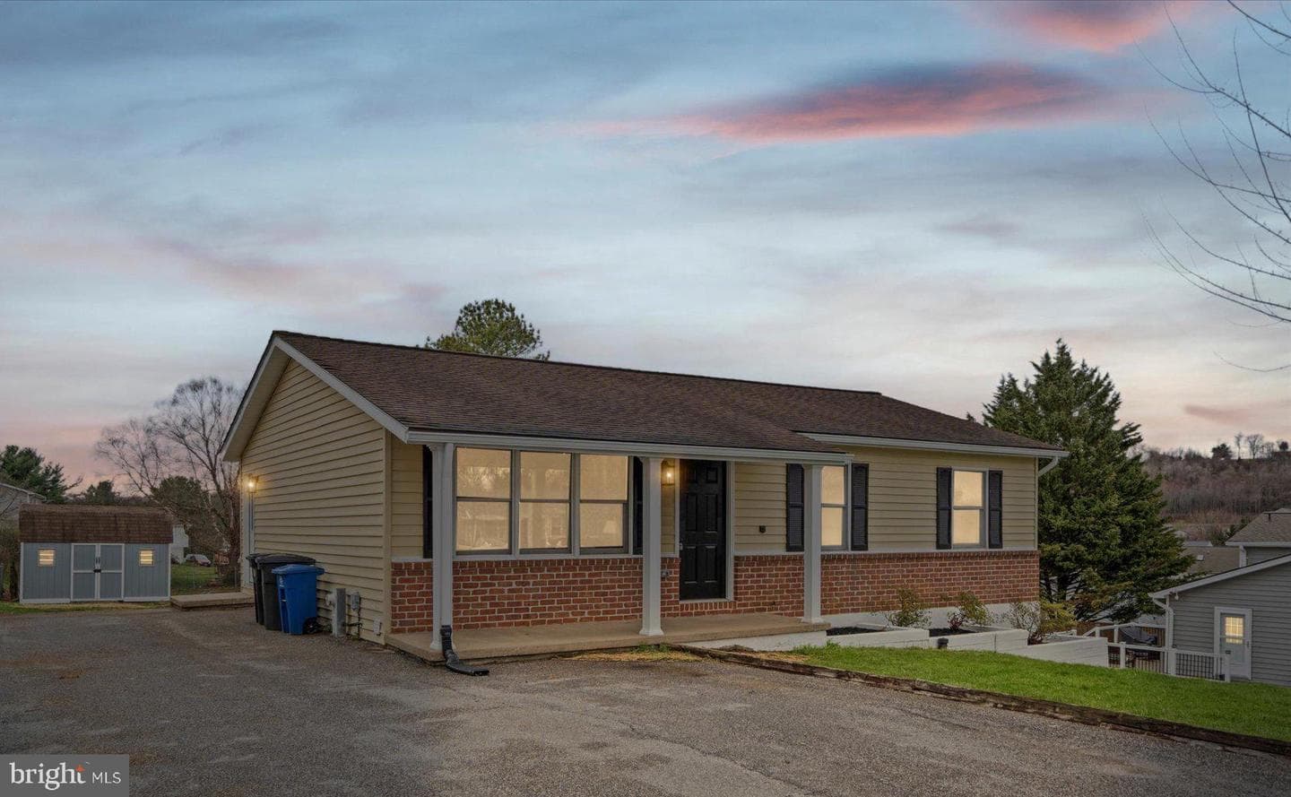 3450 Millie Way photo 1