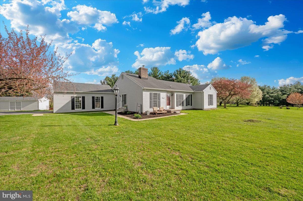 1345 Wakefield Valley Road photo 1
