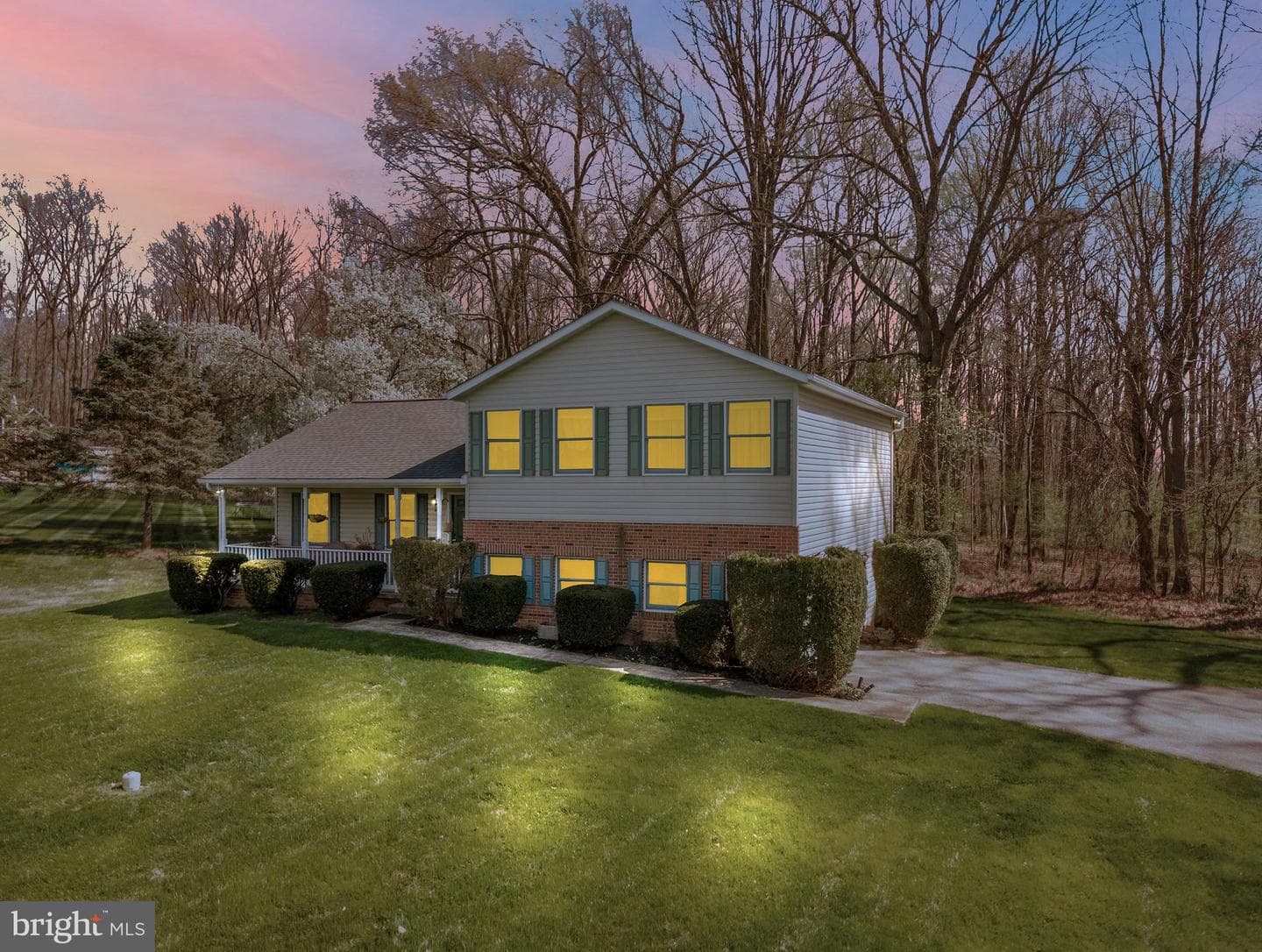 1235 Teresa Drive photo 1