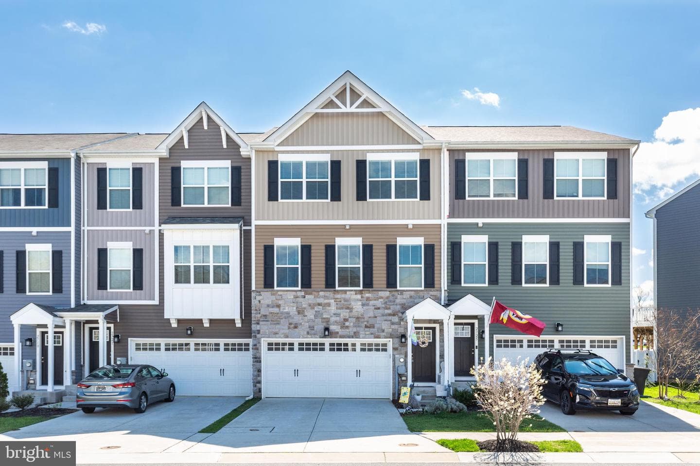 2723 Town View Circle