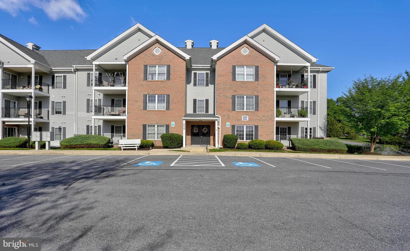 6518 Ridenour Way E #1d photo 1