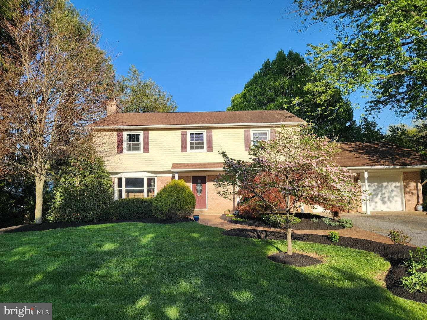 709 Bayberry Circle