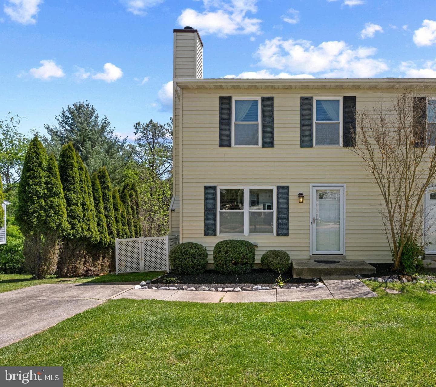 7543 Braemar Court photo 1