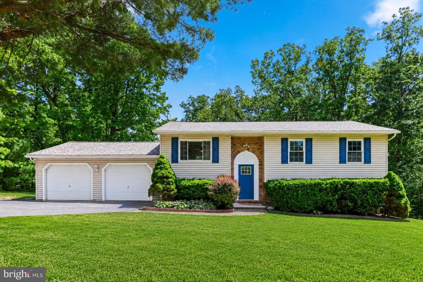 2105 Walsh Drive photo 1