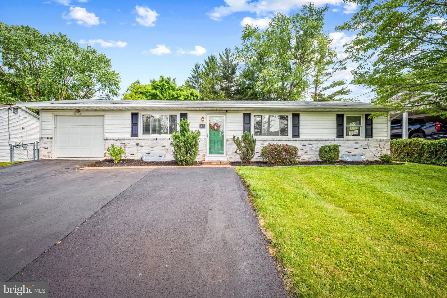 47 Sullivan Road photo 1