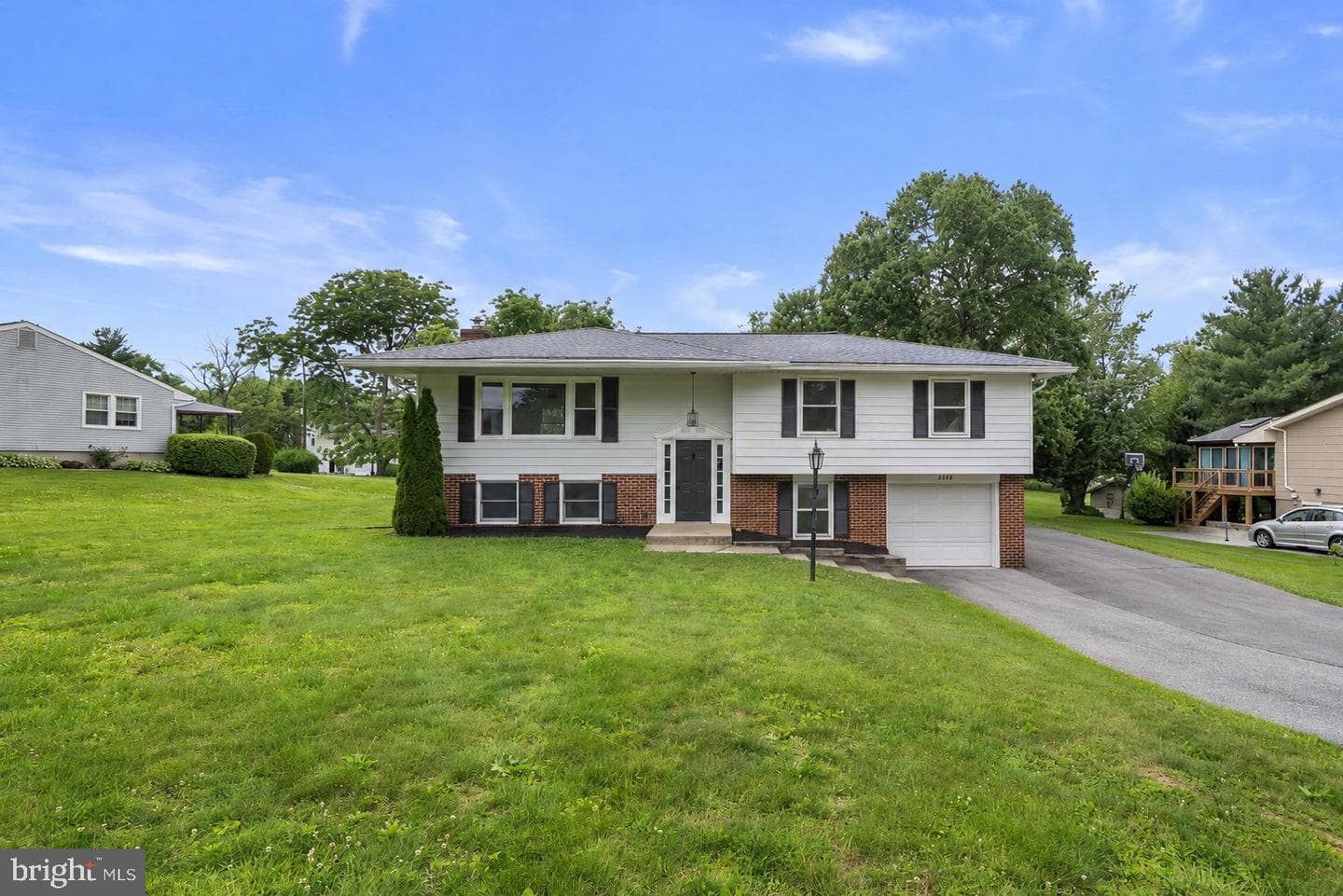 6414 Bonnie Brae Road