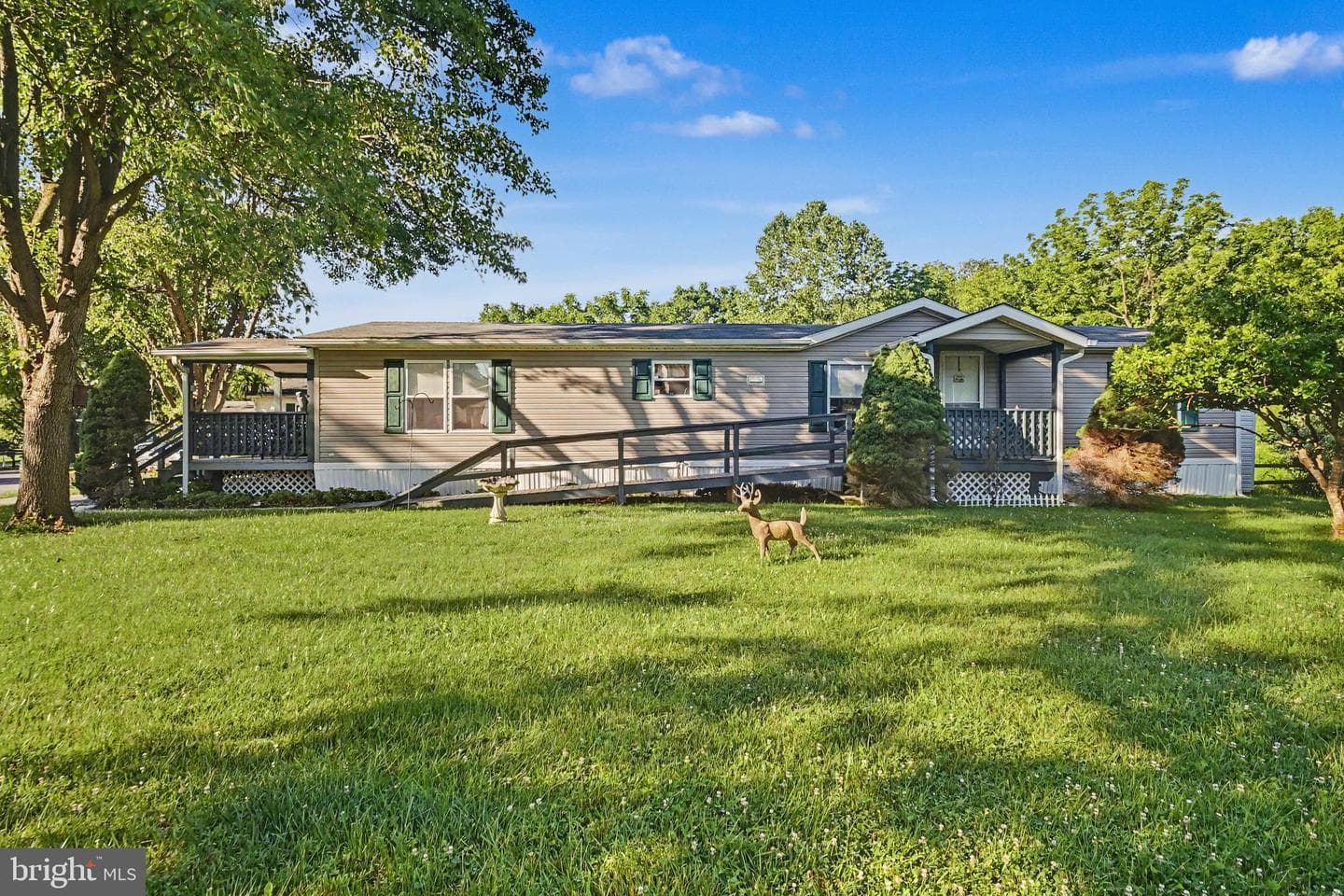 121 Lassiter Circle