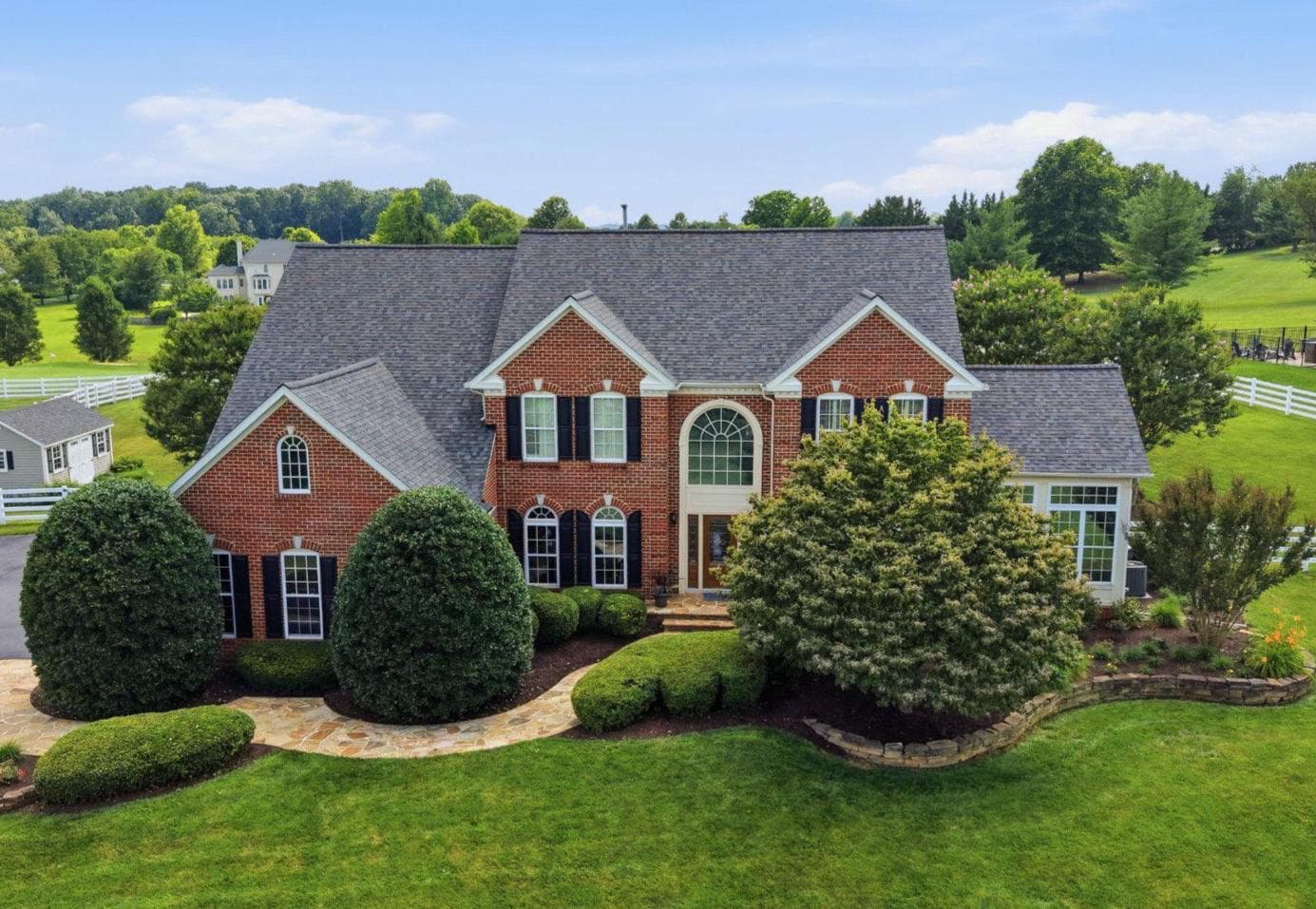 3082 Ballesteras Court, Mount Airy