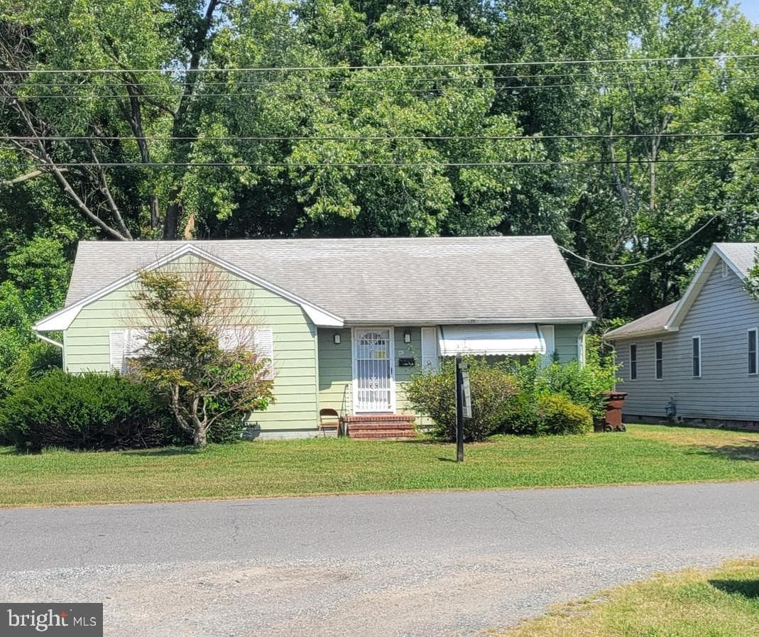 805 Robbins Street photo 1
