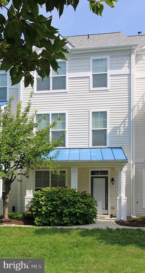 413 Waterfield Court