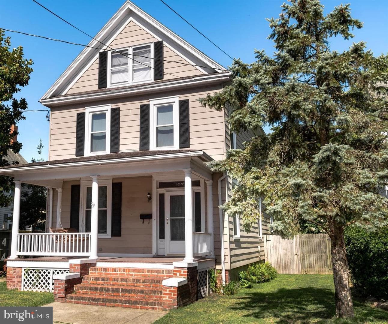 107 W End Avenue photo 1