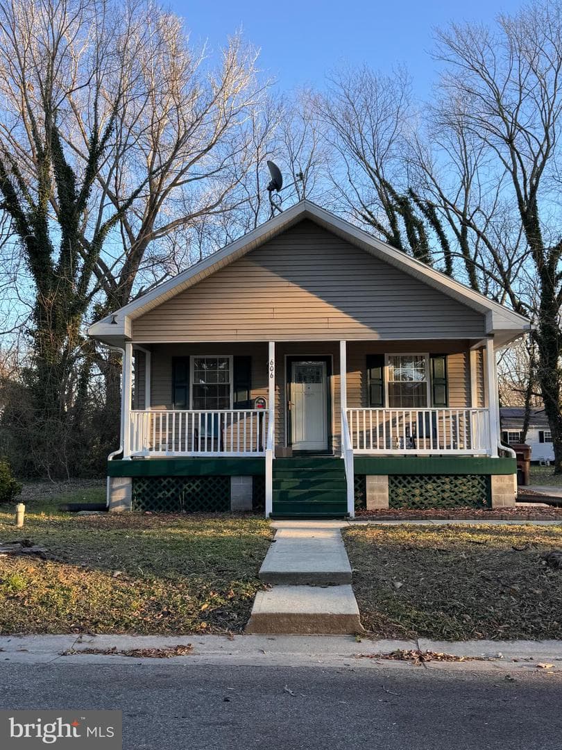 606 Edgewood Avenue