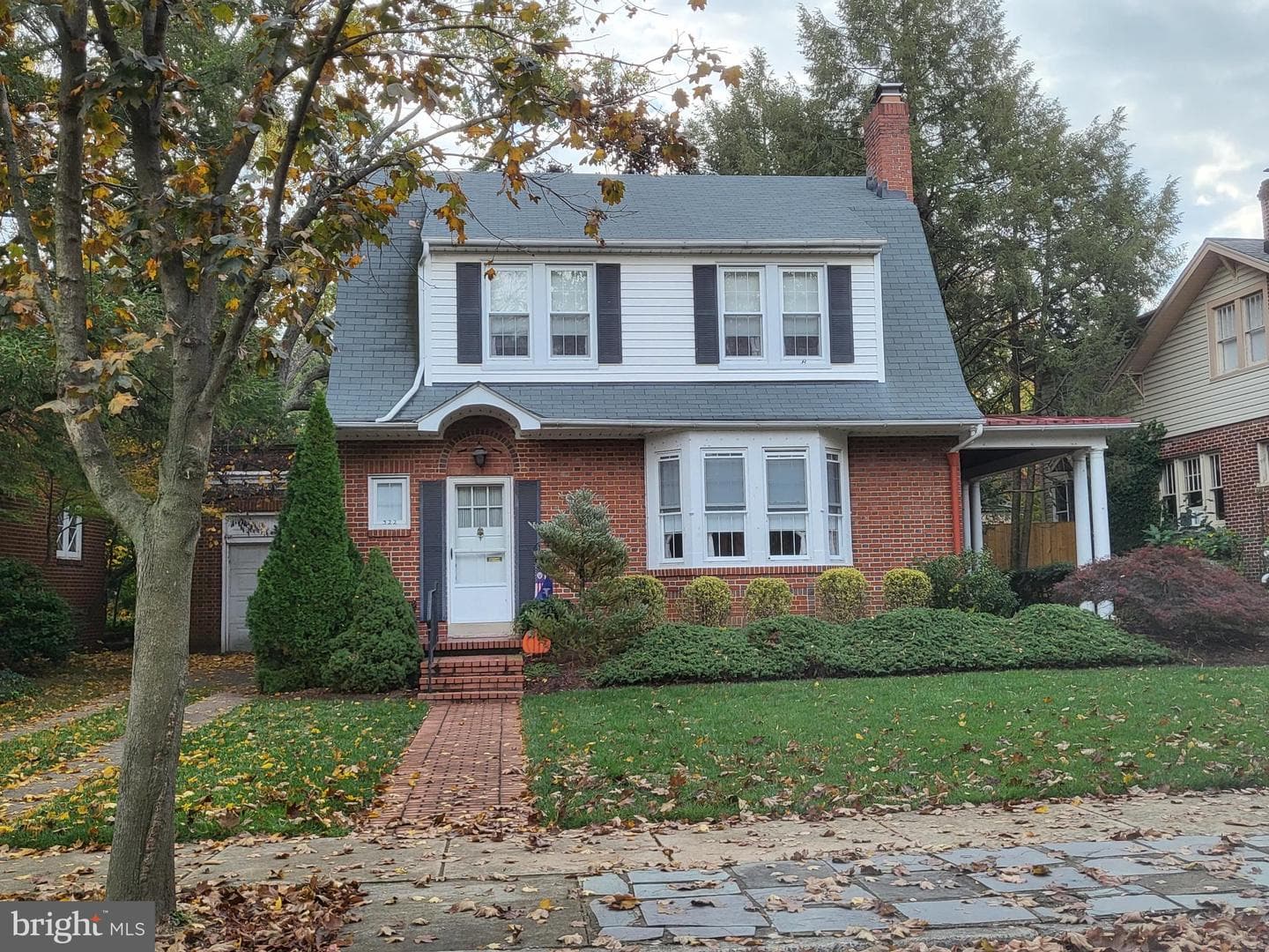 322 W College Terrace photo 1