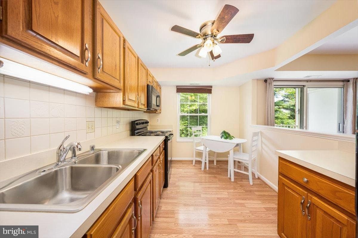 3860 Shadywood Drive #2b photo 1