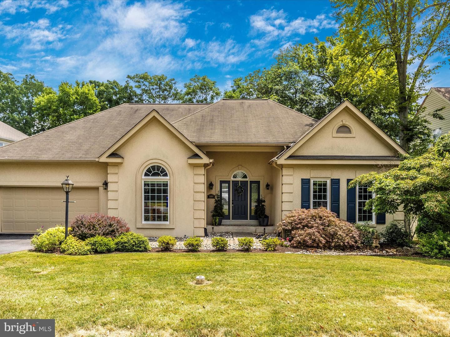 11319 Country Club Road photo 1