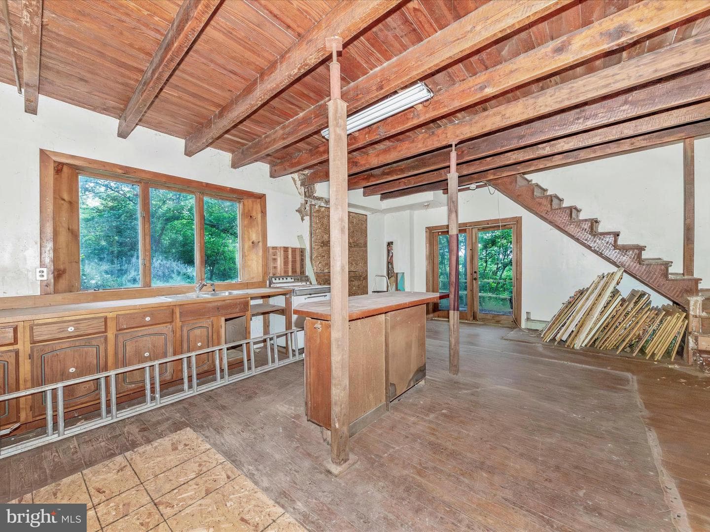 6753 Dickerson Road photo 1