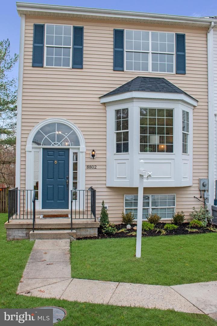 8802 Briarcliff Lane photo 1