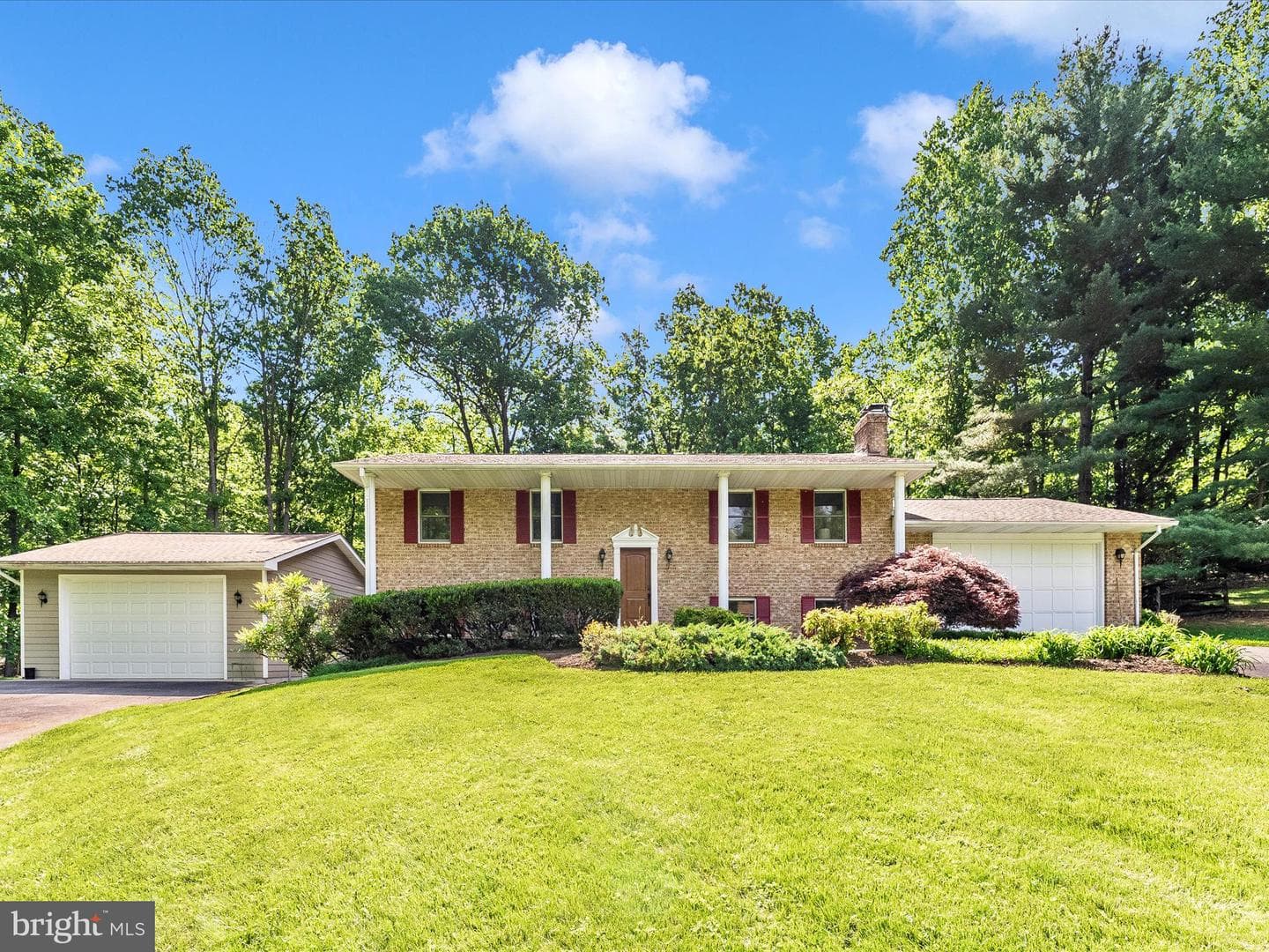 4309 Rolling Acres Court photo 1