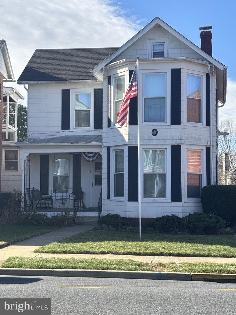 236 Dill Avenue photo 1