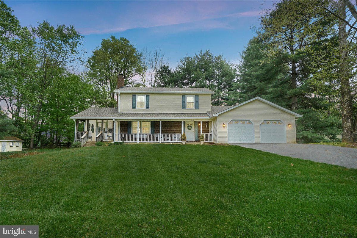 3498 Augusta Drive photo 1