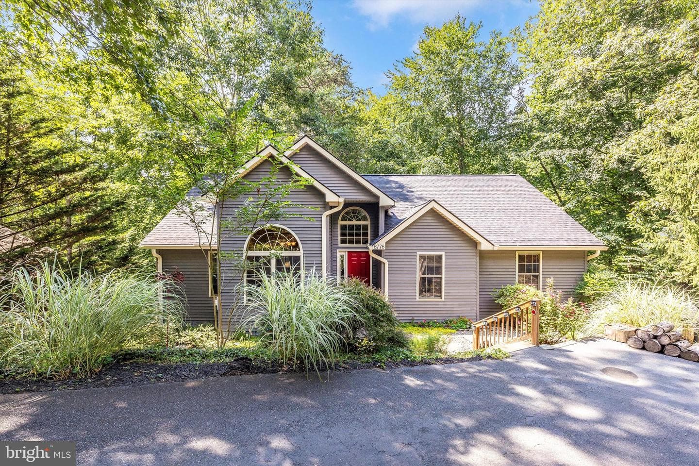 6776 Balmoral Ridge photo 1