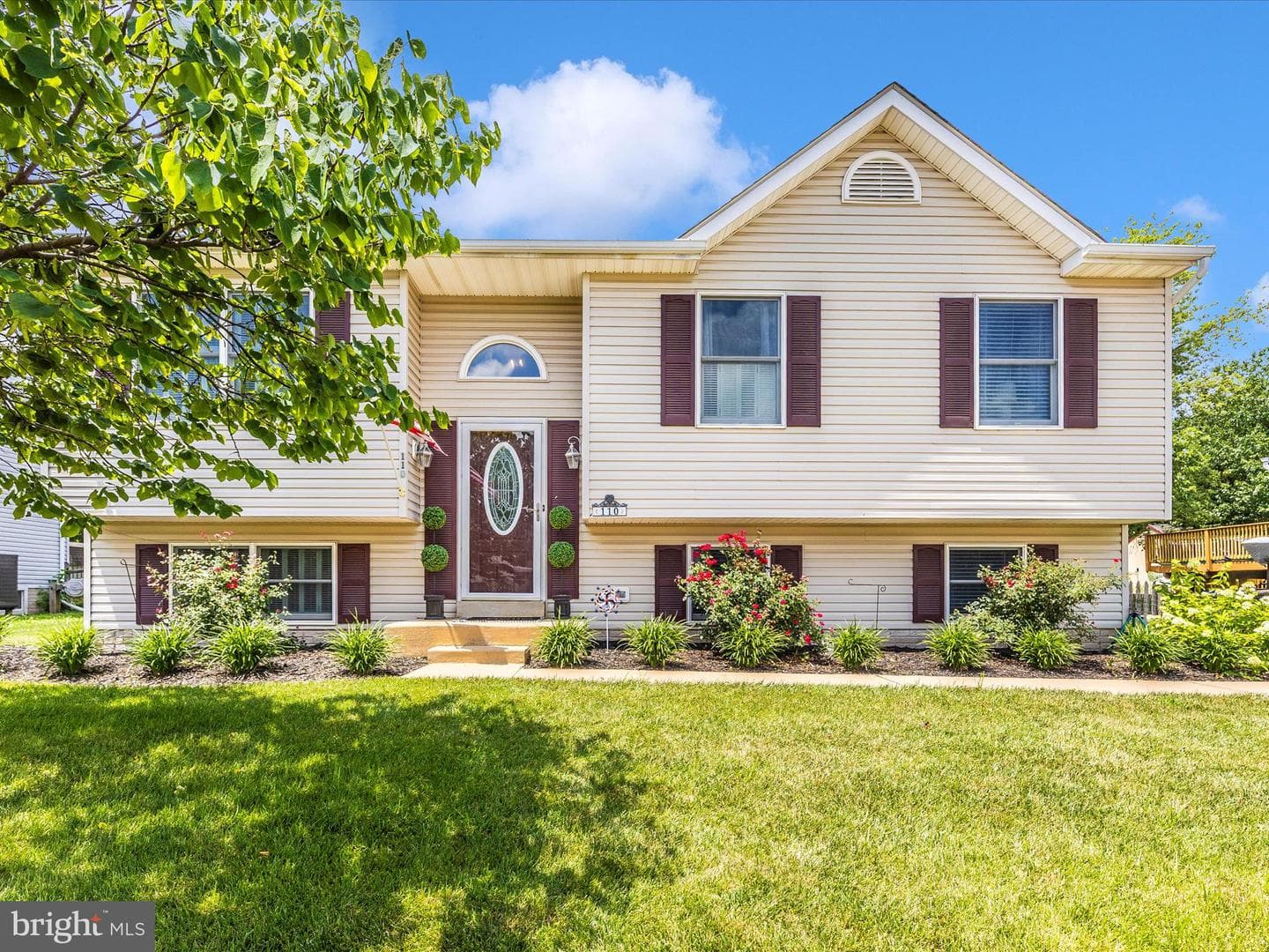 110 Victor Drive photo 1