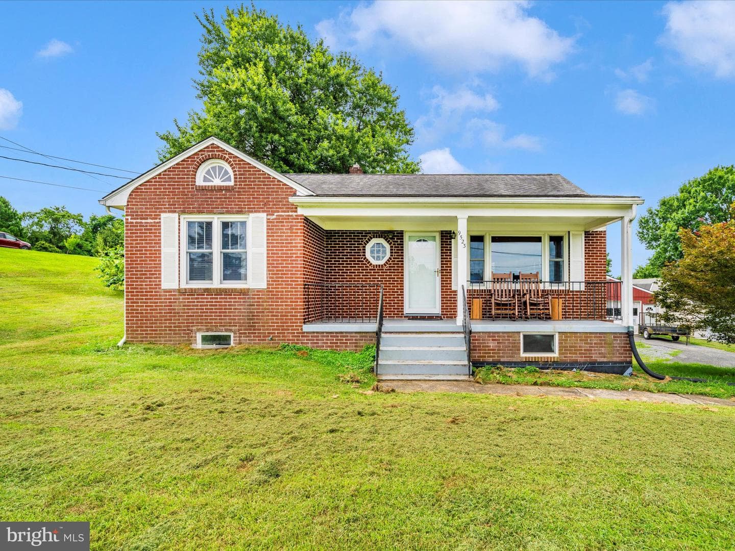 9523 Liberty Road photo 1