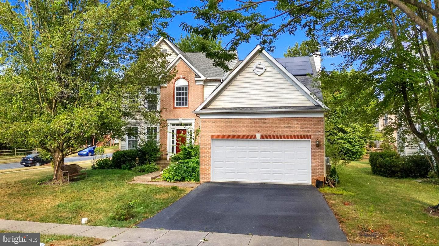 1714 Dearbought Drive photo 1