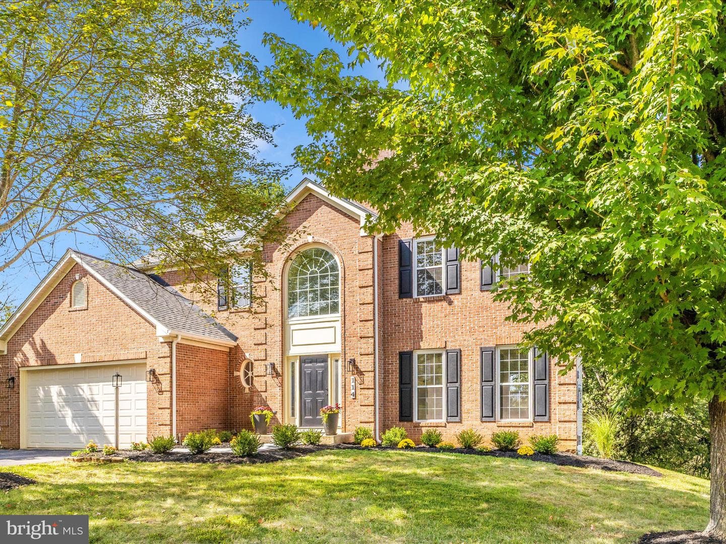 114 Ivy Hill Drive photo 1