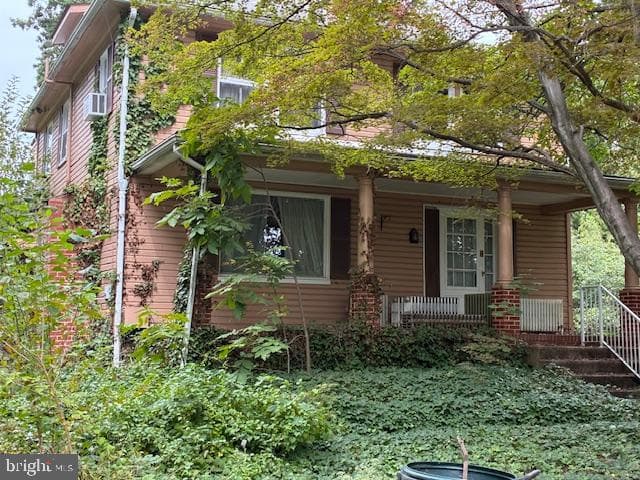 629 Wilson Place photo 1