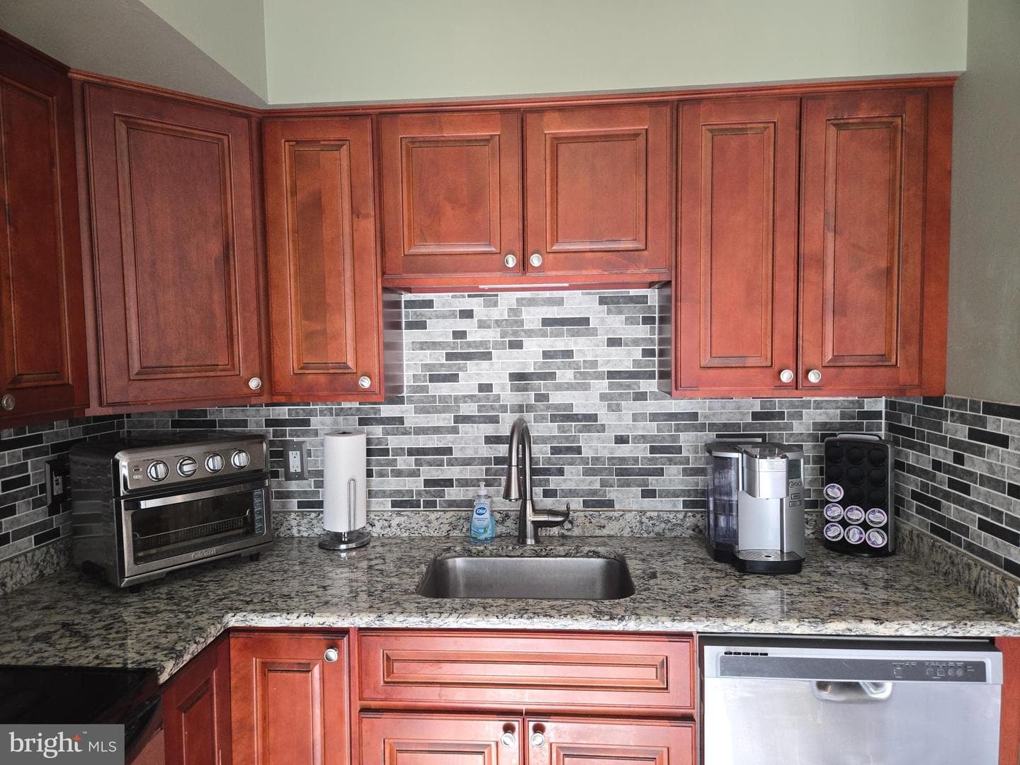 9113 Ridgefield Lane photo 1