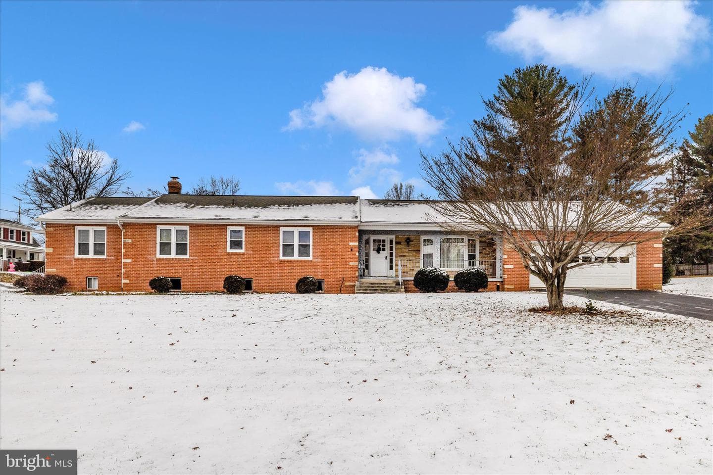 215 Broad Street photo 1
