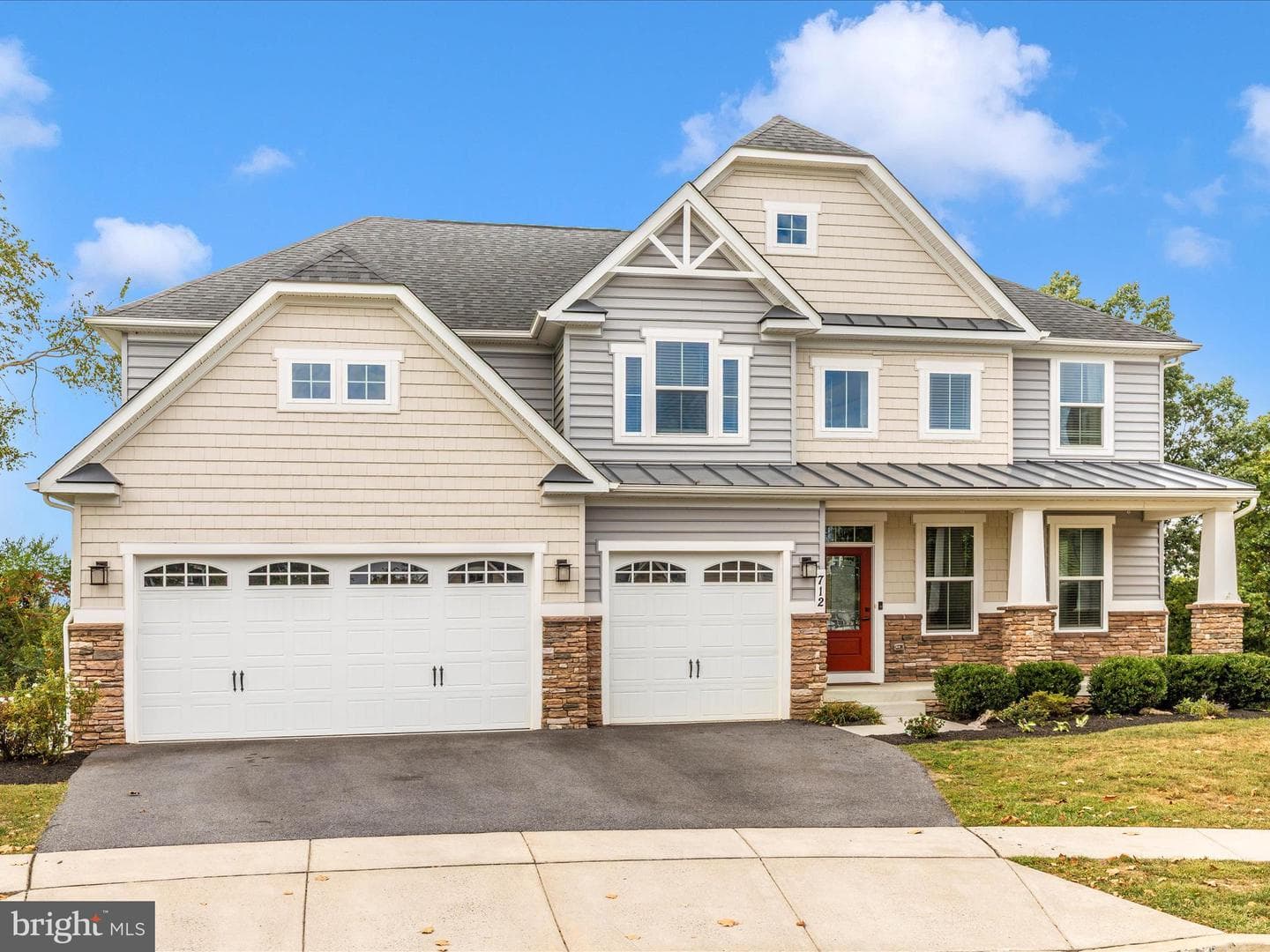 712 Karn Court photo 1