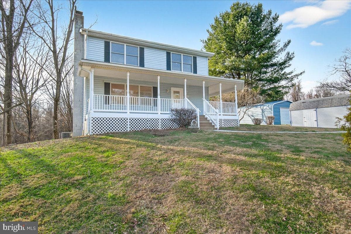 6918 Woodville Road photo 1