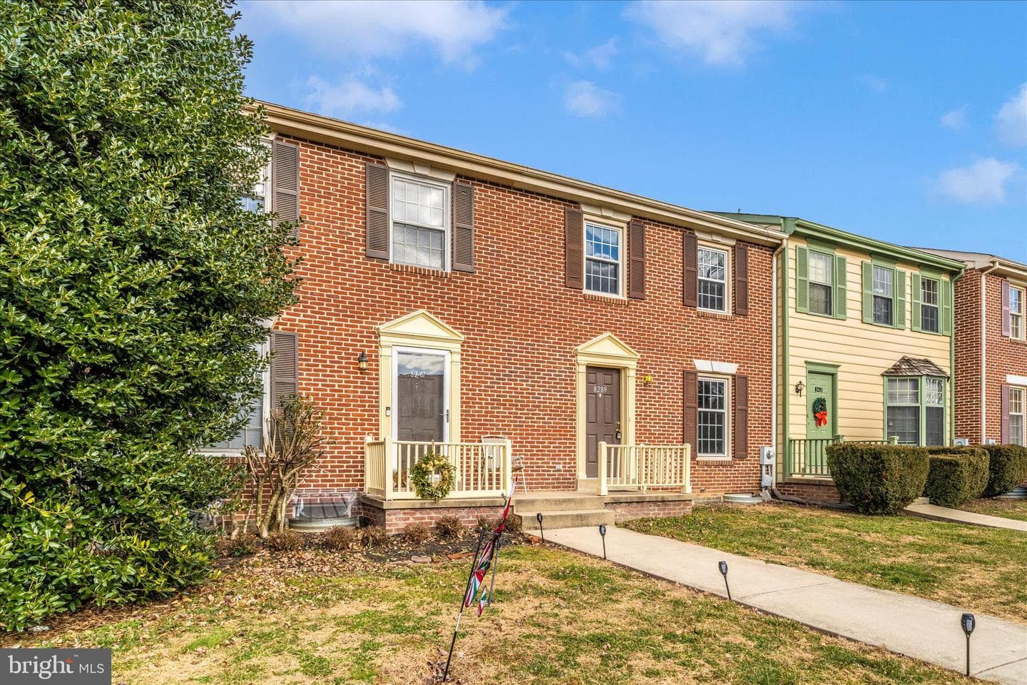 8289 Black Haw Court photo 1