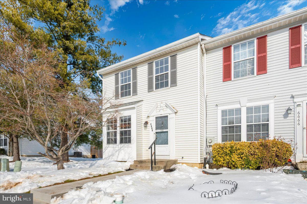 6664 Canada Goose Court photo 1