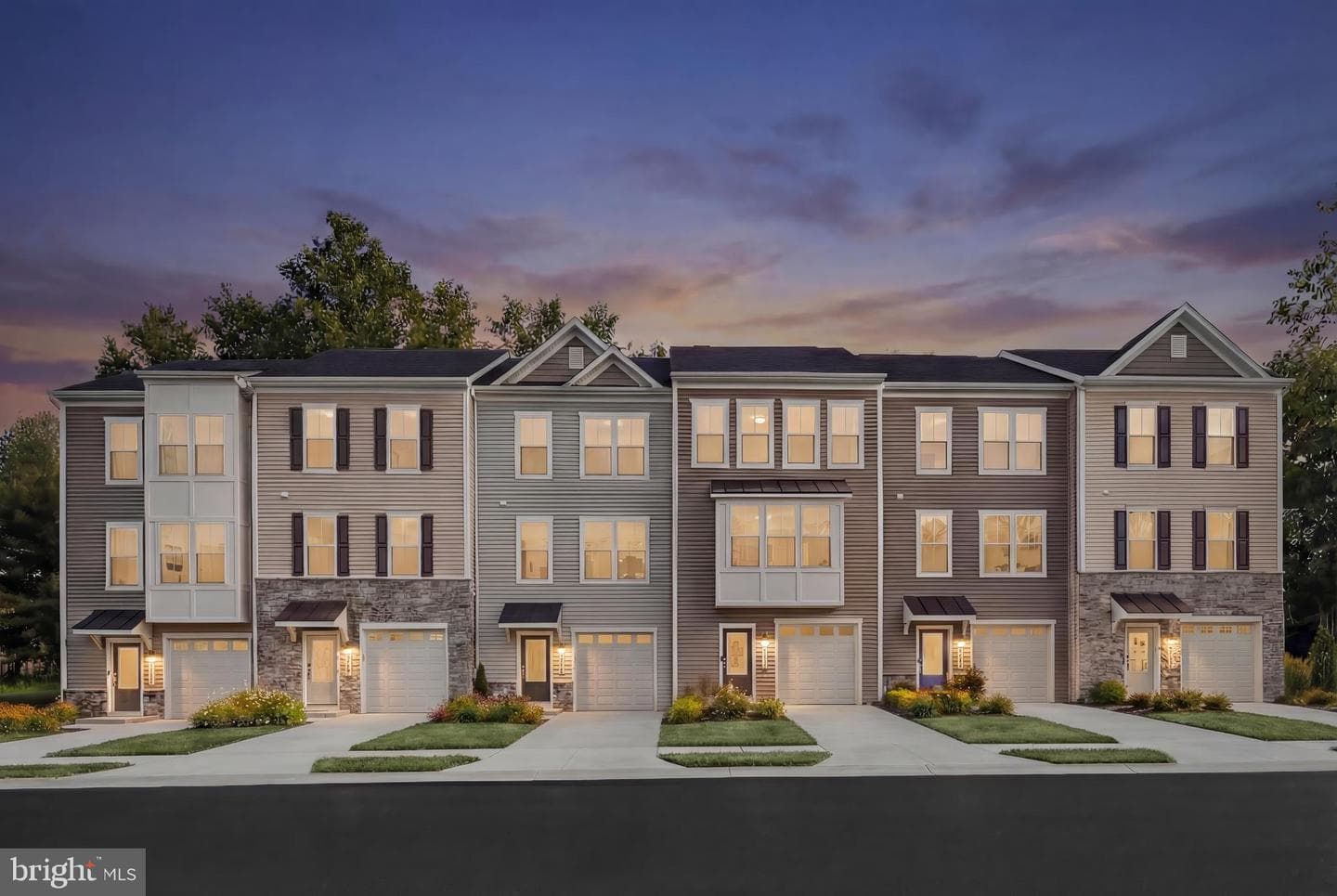 5384 Siri Court