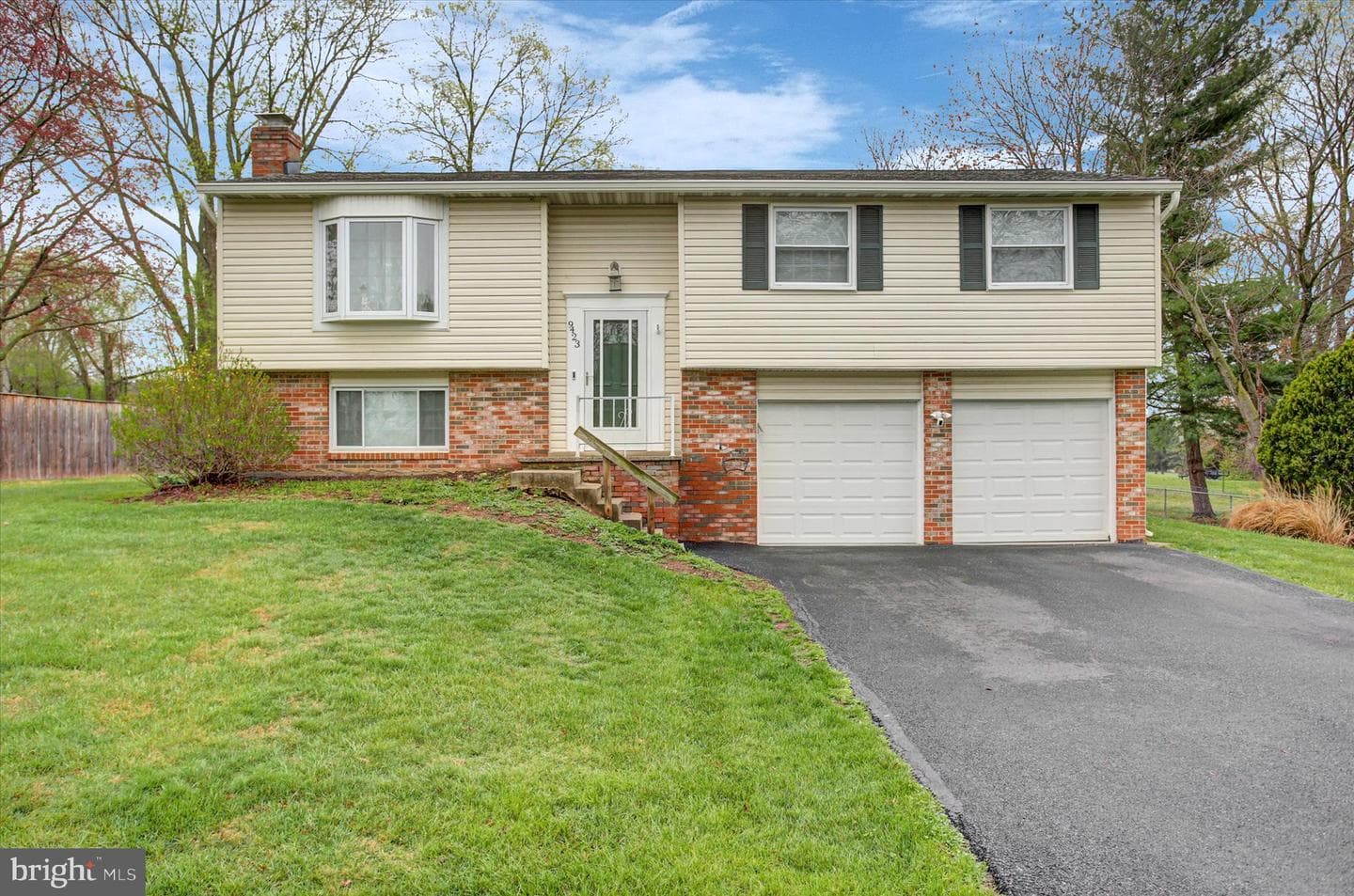 9423 Highlander Court