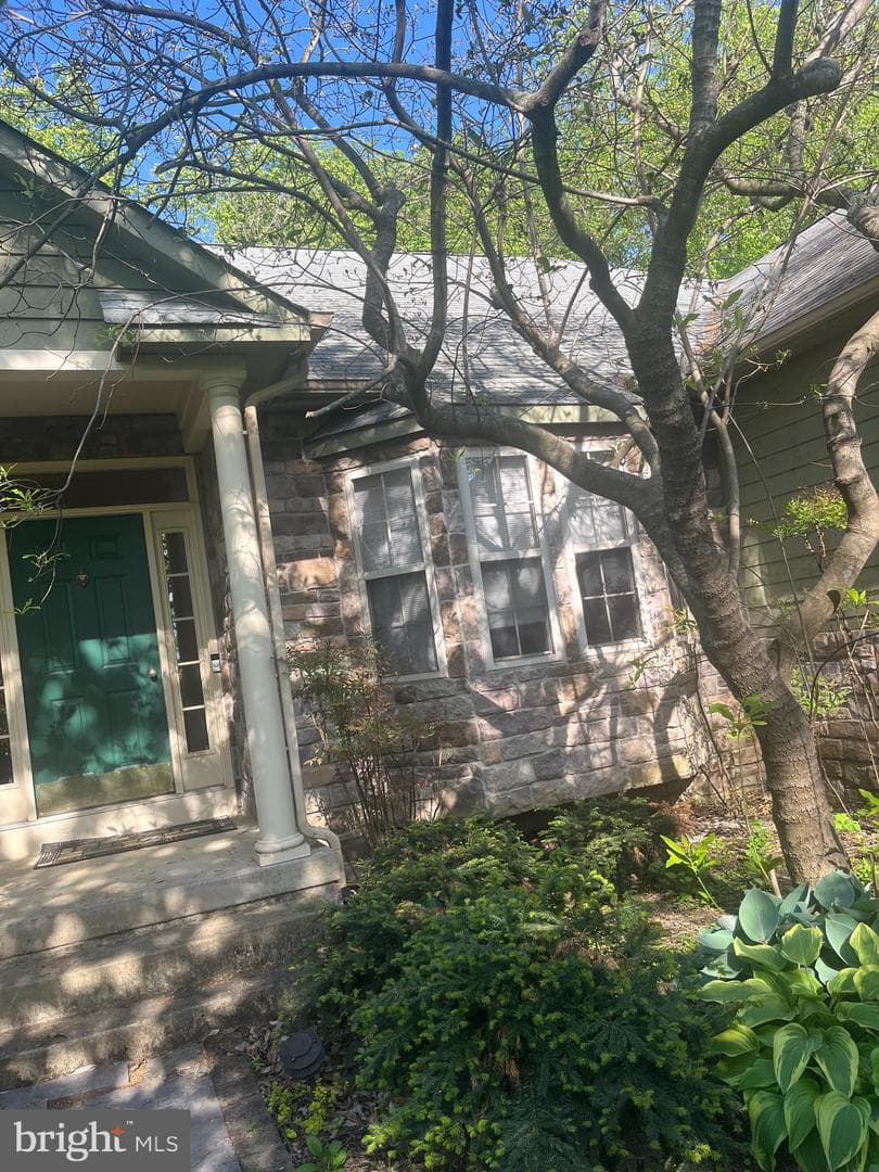 10602 Rockridge Court photo 1