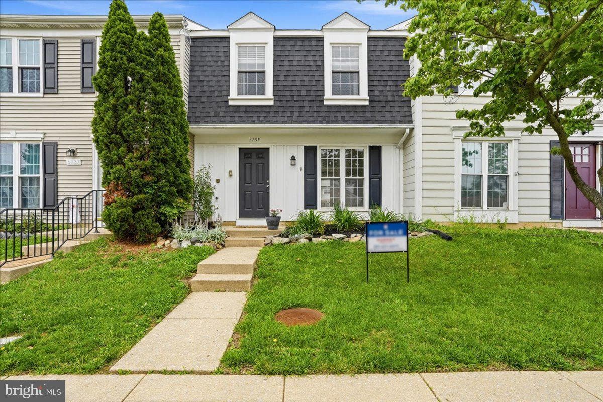 5735 Sunset View Lane