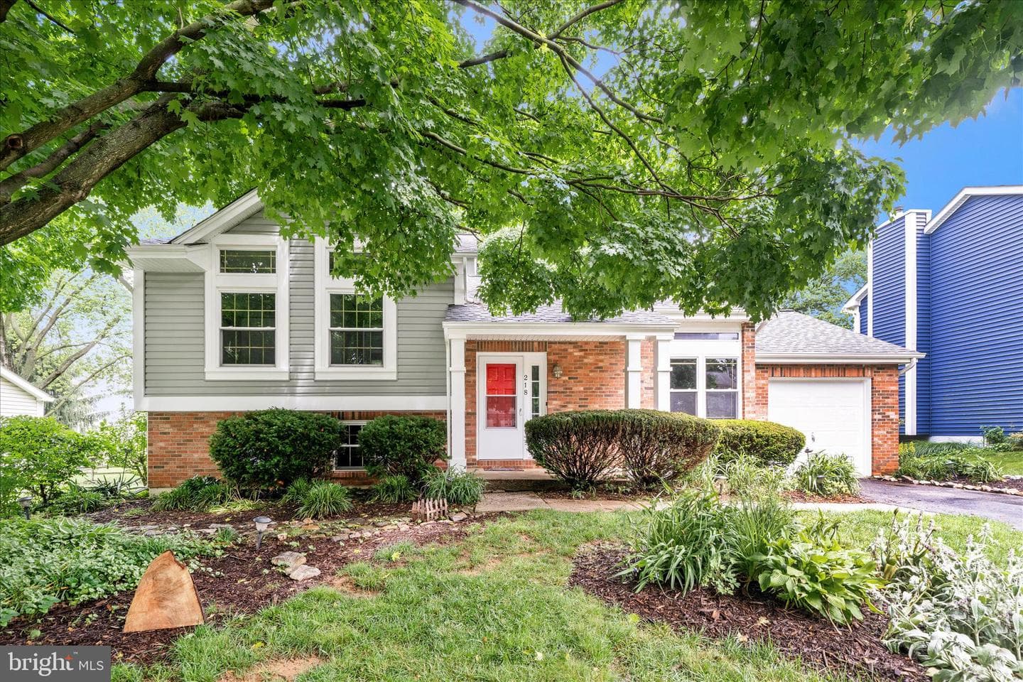 218 Sandstone Drive