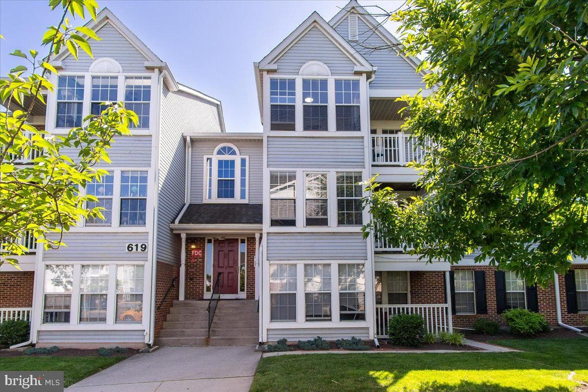 619 Himes Avenue #v112