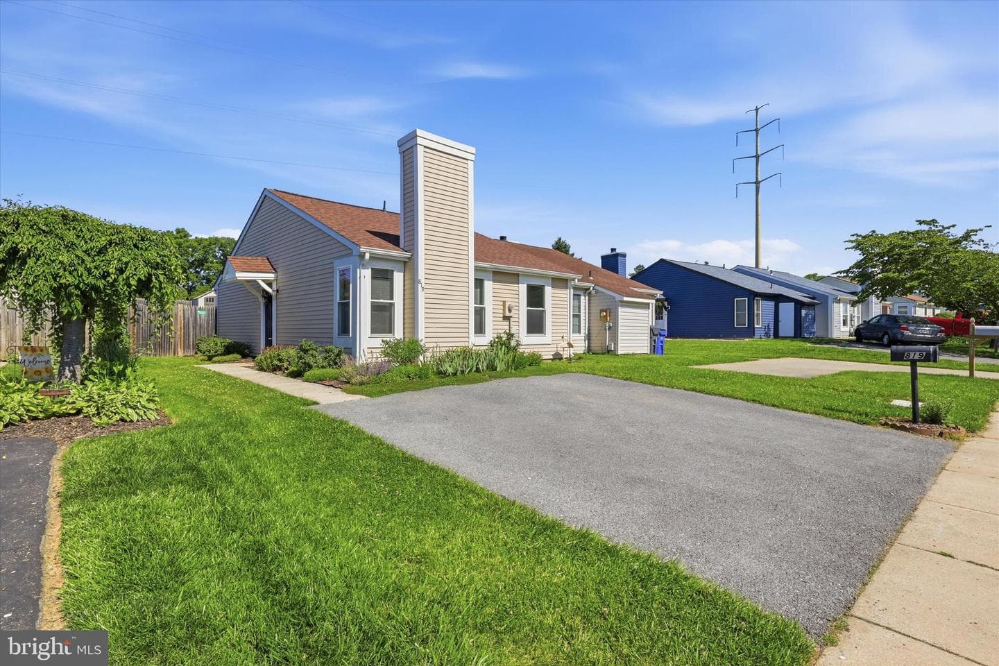 819 Chadwick Circle